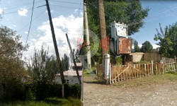 Кум-Дөбө айылынын тургуну электр кызматкерлерине нааразы