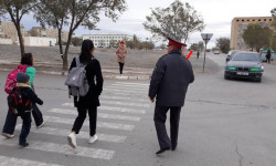 Окуучулардын коопсуздугун алдын алуу жаатында кандай иштер жүргүзүлүүдө?