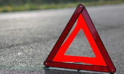 Ысык-Көл: жол кырсыктан үч адам жабыркады