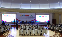 ЖККУнун эл аралык жаштар мектебинин форуму Бишкекте ачылды