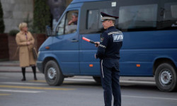 Транспорт салыгын өз убагында төлөбөгөн миңден ашык жаранга айып салынды