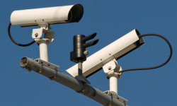 Айдоочулардын айыптарын төмөндөтүү жөнүндө мыйзам өкмөткө жөнөтүлдү