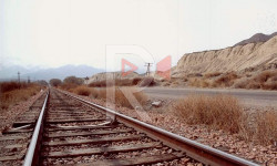 Кара-Дөбө: темир жолдон өтүүчү жол маселеси чечилбей келет