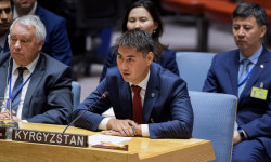 Чыңгыз Айдарбеков уран калдыктары маселесин чечүү иштерин күчөтүүгө чакырды