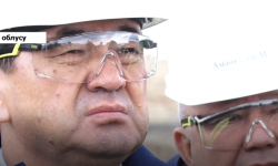 Абылгазиев "Кумтөр" кенинде болду