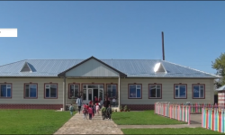 Өзгөндүк жеке ишкер айылына бала бакча куруп берди   