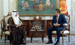 Кувейт тарап аз камсыз болгон үй-бүлөлөргө 2 социалдык шаарча курду 