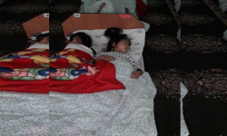 Бала бакчада балдар батпай, кысылып укташууда