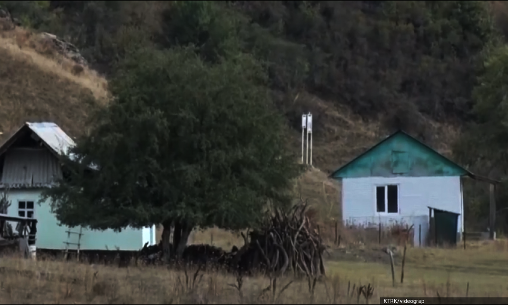 Жазы-Кечүү айылына кийинки күзгө чейин электр берилет