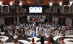 Адистер сулуулуктун сырлары менен бөлүштү 