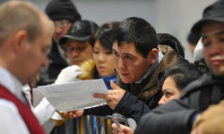 Өкмөт миграция саясатын жакшыртуу аракетин көрүүдө