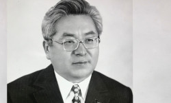 Эски өкмөт аянтына мамлекеттик ишмер Турдакун Усубалиевдин ысымы берилет