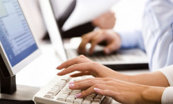 Кыргызстанда интернет ыкчамдап, электрондук тейлөө жакшырмай болду