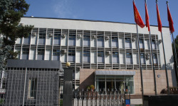 Бүгүн Кыргызстанда дипломаттардын кесиптик майрамы