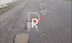 Чүй: Жал айылынын жолун оңдойбуз деп казып кетишкен