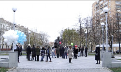 Москвада Усубалиевдин 100 жылдыгына карата флешмоб уюштурулду