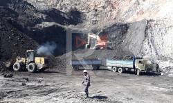 Кара-Кече көмүр кенинде кезек күткөндөр