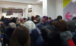 Каттоо кызматында кезек күткөндөр