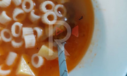 Бала бакчадагы тамактан чыккан курт