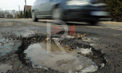 Тар жолдон түйшүк тарткан айдоочулар