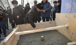 Борбордо жаңы парктын пайдубалы түптөлдү