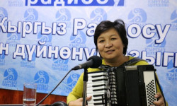 Гүлмира Айдосова: Алгачкы обонум 6-класста жаралган