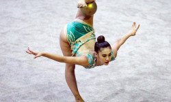 Көркөм гимнастика боюнча өлкө чемпионаты өттү