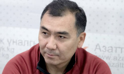 ИИМ: Равшан Жээнбеков кармалып, убактылуу кармоочу жайына киргизилди