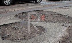 Бишкек: Буденный көчөсүнүн жолу качан оңдолот?