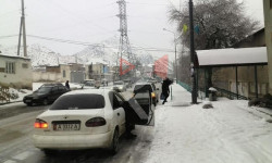 Каракол: кооптуу жолдо жол белгилер жок