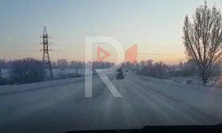 Айланма жол кардан тазаланбай, айдоочулар үчүн кооптуу болуп турат