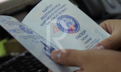 Сузак: каттоо кызматында кезек күтүп кезерген эл