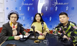 Назира Айтбекова: Алып баруучулук ишим аксап турат