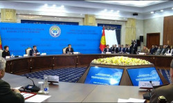 Президенттин катышуусунда Коопсуздук кеңешинин кезектеги жыйыны башталды 