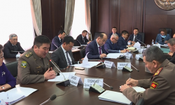 Үрүмчүдөн келген студенттер текшерилүүдө  