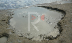 Баткен шаарынын базарынын жолуна көңүл бурулса...