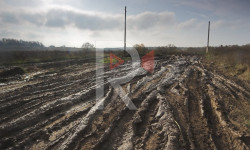 Кара-Буура: артык кылабыз деп, жолдун тамтыгын чыгарышкан жолчулар