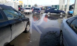 Токмок: борбордук базардагы көлчүк жол 