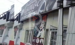 Чач-тарачтын саркынды суусу көчөгө агып жатат