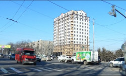 Бишкек шаарында жүргүнчүлөрдү ташыган унаалар текшерилүүдө 