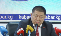  Космосбек Чолпонбаев: Кыргызстанда коронавирусту жуктуруп алгандар жок
