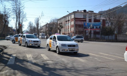 Ош шаарынын ичинде такси жүрбөй калды