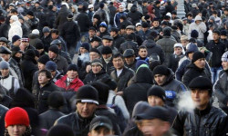 Россияда иш берүүчүлөр мигранттарды акы төлөнбөгөн эмгек өргүүгө жөнөтүүдө