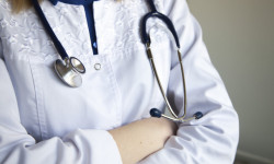 Медицина жана ӨКМнин кызматкерлерине ыраазычылык