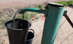 Кызыл-Жылдыз айылында 15 күндөн бери ичерге суу жок эл кыйналууда