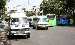 Бишкекте коомдук транспорттор ишке кирди