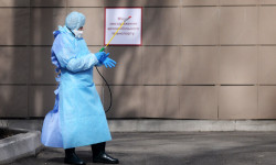 7 медициналык кызматкер коронавирус жуктуруп алды - Кыргызстан жаңылыктары