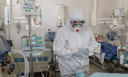 Медицина кызматкерлери апрель-май айларына кошумча төлөмдөрдү алышты - Кыргызстан жаңылыктары 