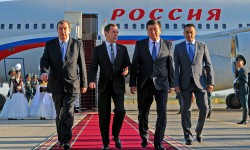 Кыргызстанга  иш сапары менен Д.Медведев келди