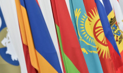 Кубатбек Боронов ЕАЭБ Өкмөттөр аралык кеңешинин жыйынына катышат